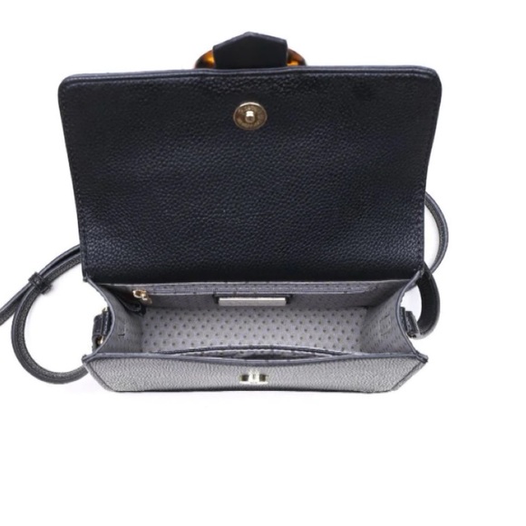 Moda Luxe’s - Emory Crossbody Black - Picture 8 of 16